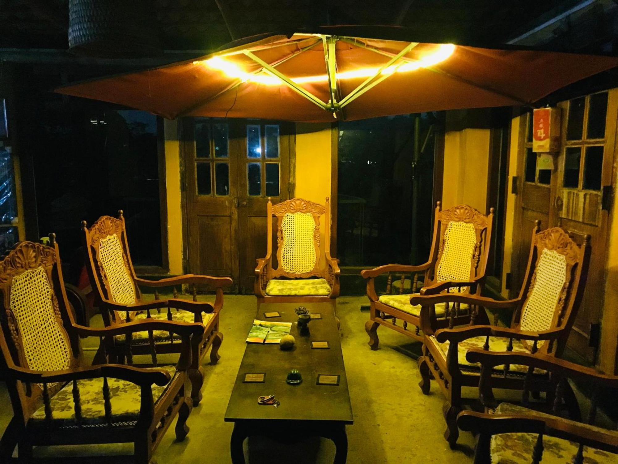Coca Cola Hostel Malabe Екстер'єр фото