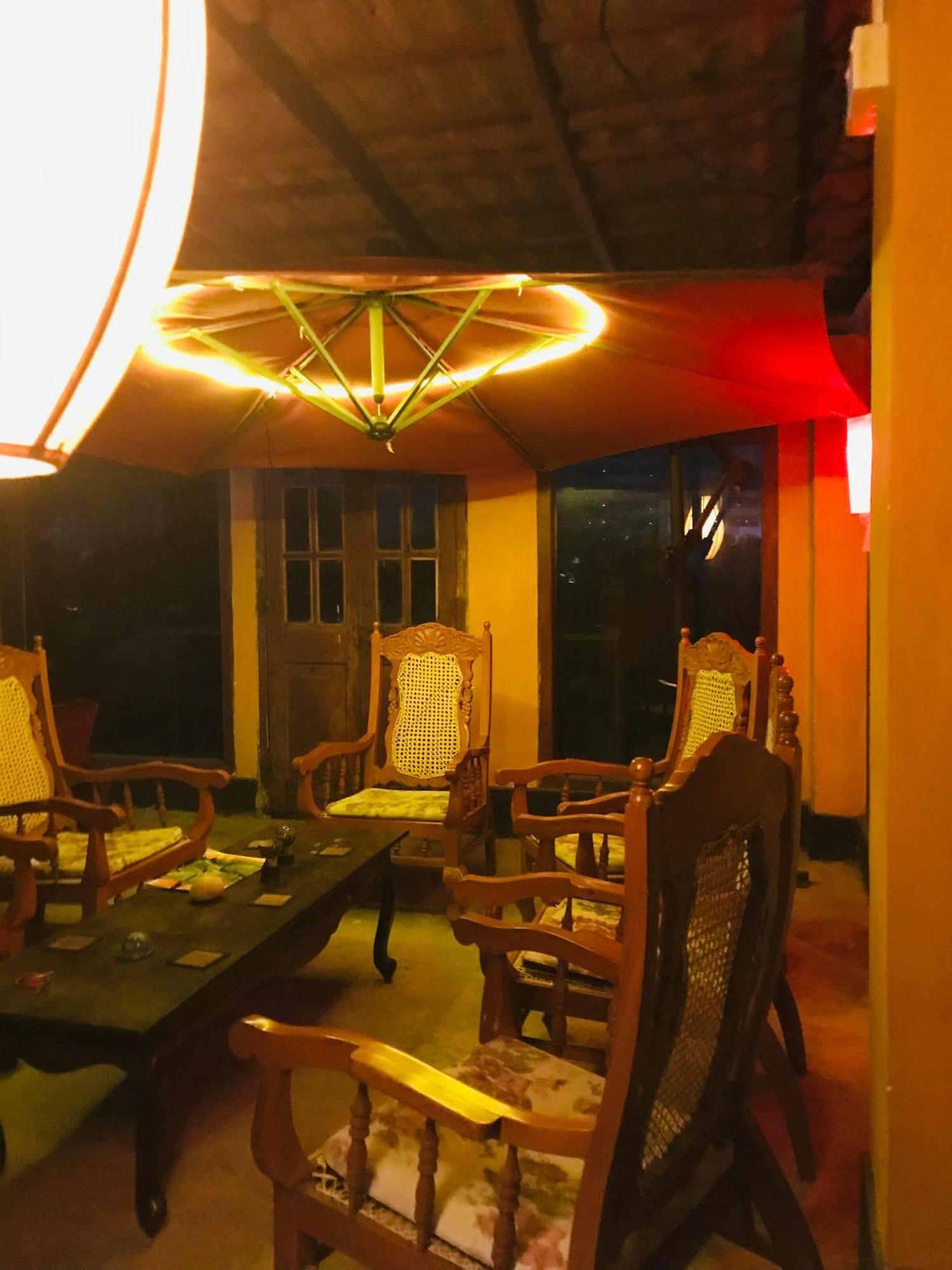 Coca Cola Hostel Malabe Екстер'єр фото